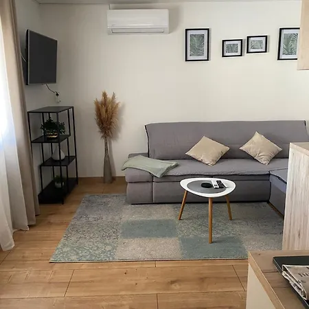 Jurac Apartment *